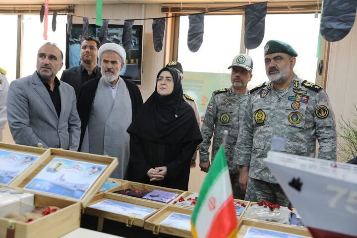 متحدثة الحكومة الايرانية: القوة البحرية أدت دورا بارزا في الحفاظ علی أمن البلاد