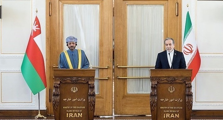 FM Araghchi says Oman keeping channels of talks open