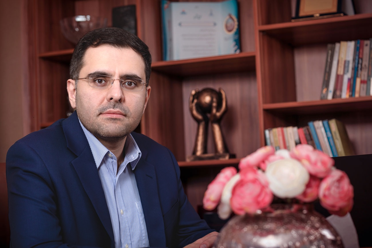 سینا کمالخانی