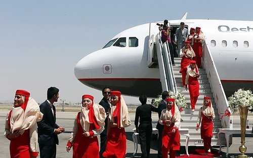 خانم های مهماندار هواپیمایی پرسپولیس/عکس