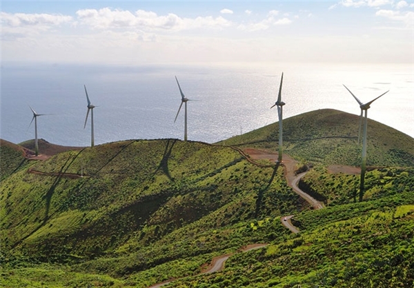 اولین جزیره جهان که انرژی خود را تولید می‌کند