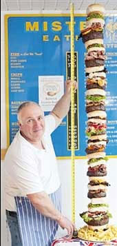 همبرگر یک متر و 60 سانتی‌متری!