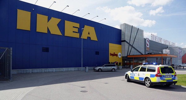 تهدید به بمب‌گذاری یک مرکز خرید در سوئد