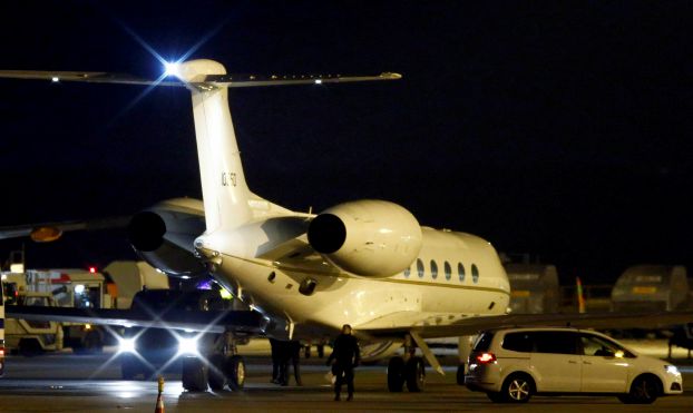هواپیمای ویژه سوئیس برای انتقال زندانیان