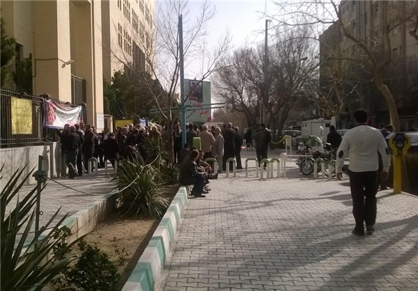 تجمع مالباختگان اصفهان برای زمین‌خواری ۲۰ ساله