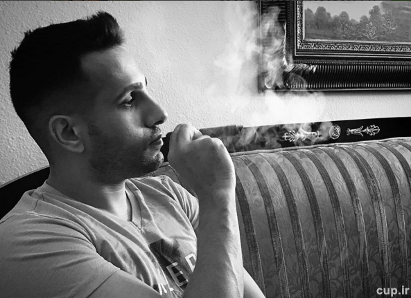 عکسی از سیگار کشیدن بازیکن سابق استقلال