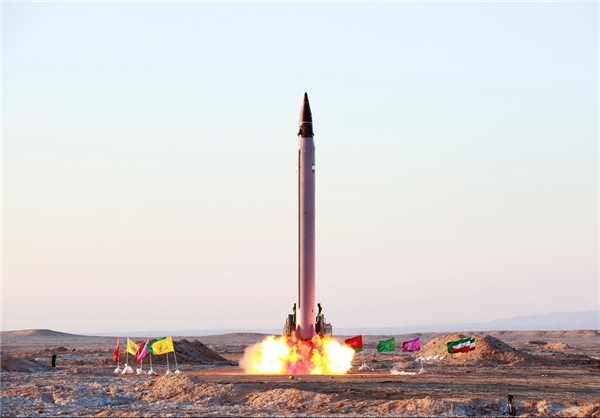 آزمایش جدیدترین موشک دوربرد بالستیک ایران