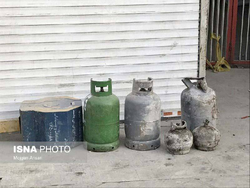 پیکنیک&zwnj; و کپسول&zwnj;های کشف&zwnj;شده از میان آوار پلاسکو