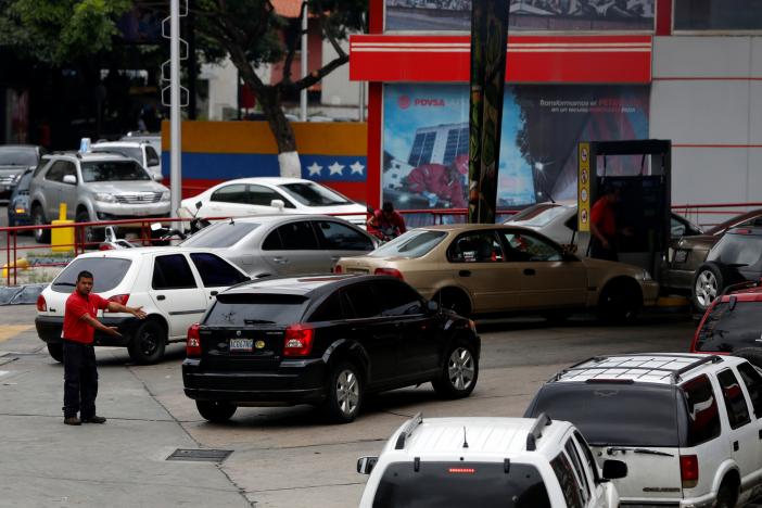 اولین کمبود عرضه سوخت در ونزوئلا بعد از چاوز
