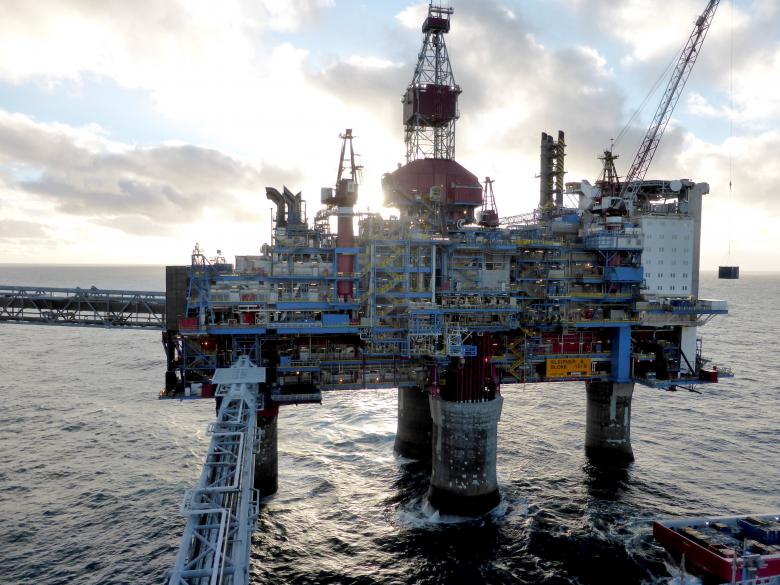 توصیه کمیته تخصصی اوپک برای تمدید توافق کاهش تولید نفت