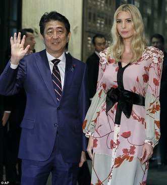 حاشیه های سفر دختر ترامپ به ژاپن