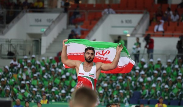 کشتی ایران با گُلِیج طعم طلا را چشید کشتی ایران با گُلِیج طعم طلا را چشید