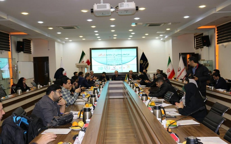 حذف واسطهها در استارتآپ فروش آنلاین میوه حذف واسطهها در استارتآپ فروش آنلاین میوه