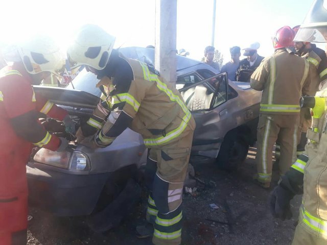 تیربرق جان راننده پراید را گرفت تیربرق جان راننده پراید را گرفت