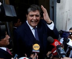  			 				 					رییس‌جمهوری سابق پرو خودکشی کرد 				 			 		