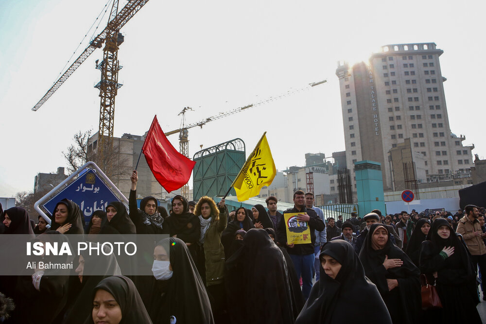 مردم مشهد آماده مخابره پیامی دیگر به آمریکایی&zwnj;ها/ شهر امام رضا(ع) چشم انتظار پیکر پاک سردار