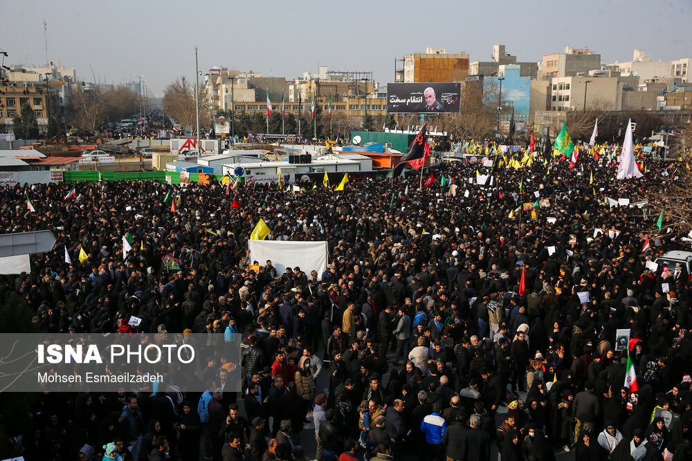 مردم مشهد آماده مخابره پیامی دیگر به آمریکایی&zwnj;ها/ شهر امام رضا(ع) چشم انتظار پیکر پاک سردار