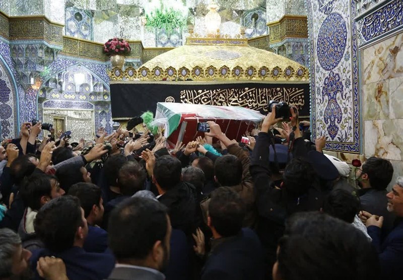 پیکر مطهر سردار سلیمانی وارد قم شد/تشییع سرداران مقاومت از حرم تا حرم