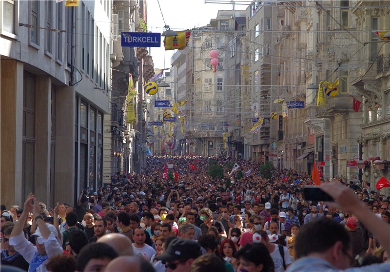  			 				 					جمعیت ترکیه به ۸۳ میلیون نفر رسید 				 			 		