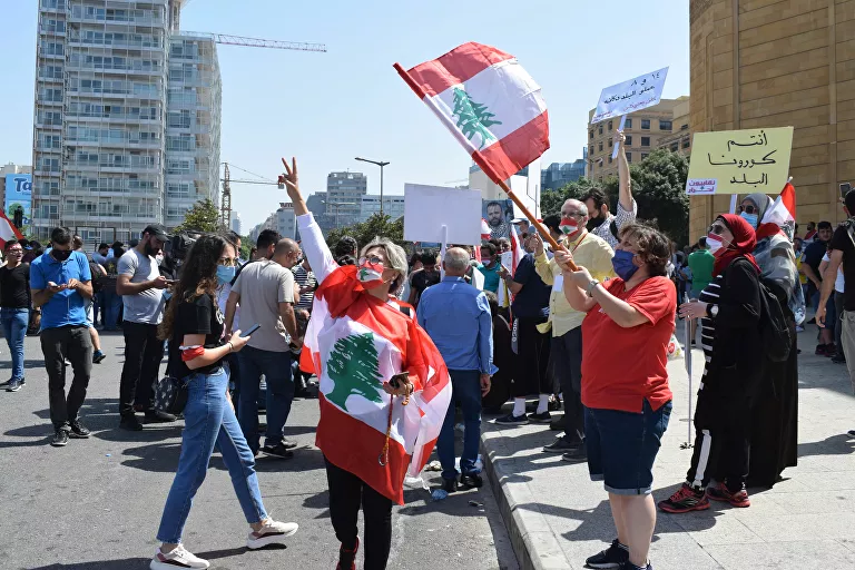 معترضان لبنانی خواهان برگزاری انتخابات زودهنگام شدند