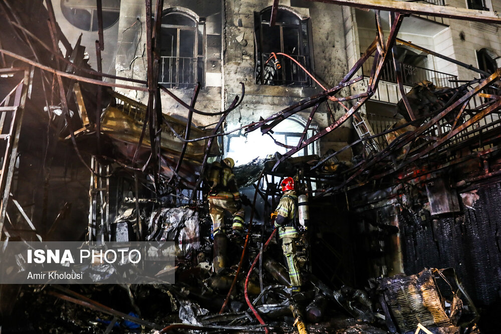 انفجار مهیب در کلینیکی در تهران / تعداد جان باختگان به 19 تن رسید / انسداد محدوده محل حادثه توسط پلیس / تکذیب شایعه «خرابکاری» توسط پلیس 7