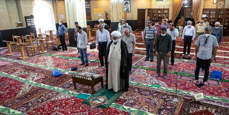 لغو برگزاری نماز جماعت در مساجد ٨ شهر فارس