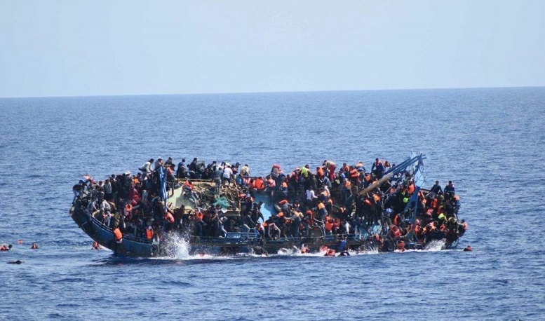                                                   ۱۱ مهاجر نزدیک سواحل لیبی غرق شدند                                       