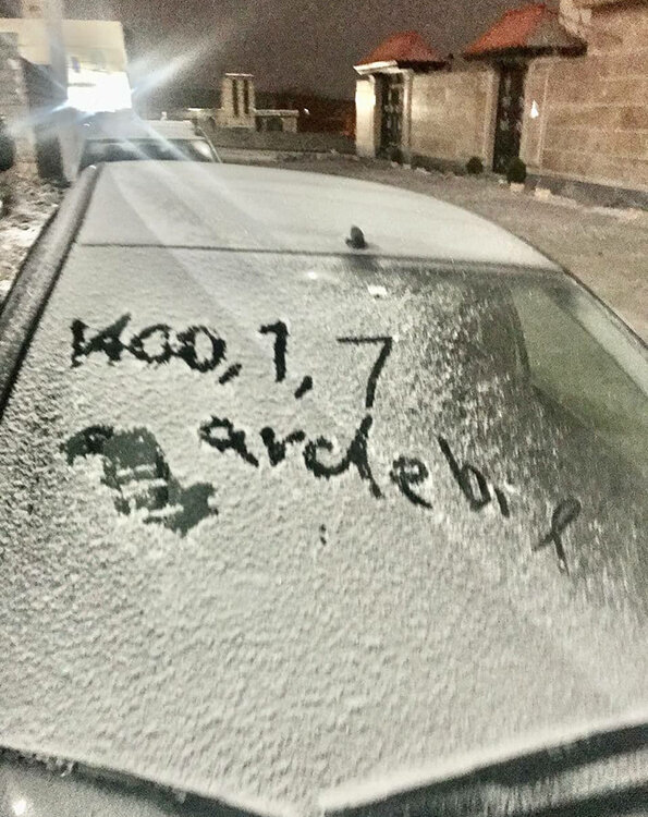                                                   بارش برف بهاری در هفتمین روز فروردین ۱۴۰۰                                       