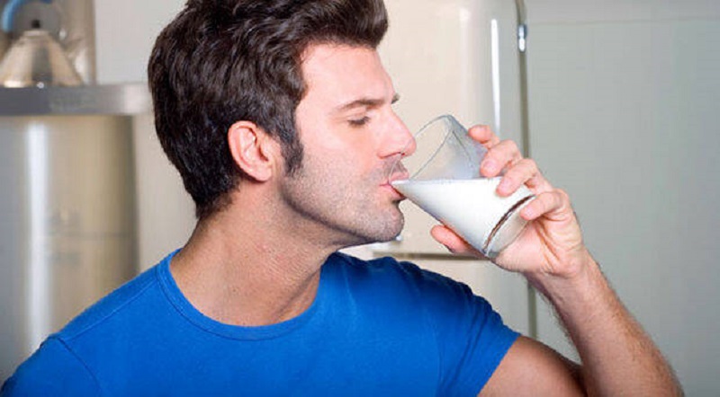                                                    خوردن زیاد شیر باعث چه بیماری‌هایی می‌شود؟                                       