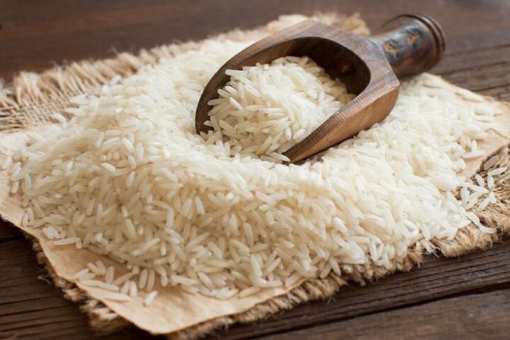 ‌می‌خواهند برنج داخلی کیلویی ۱۰۰ هزار تومان شود/ پیش بینی؛ نفت ۱۲۵ دلاری در راه است/ رئیس اتاق مشترک ایران و چین: چیزی به اسم بلوکه کردن پول نفت ایران در چین صحت ندارد/ با گندم ۹۵۰۰ تومانی به واردات گندم نیازی نداریم
