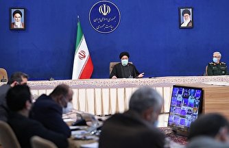 رئیس‌جمهور: در اجرای شیوه‌نامه‌های بهداشتی سختگیری شود/ بالا رفتن آمار مبتلایان و قربانیان نباید عادی شود/ تمدید تعطیلی مهد‌های کودک برای یک هفته دیگر/ کارمندان ادارات یا واکسن بزنند یا دو هفته یک بار تست بدهند