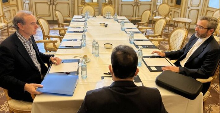 رایزنی مذاکره‌کننده ارشد ایران و انریکه مورا در وین