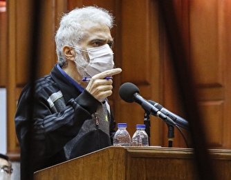 متهم رعیت چگونه از کارتن خواب‌ها مدیر می‌ساخت؟ / نماینده دادستان خطاب به وکلای رعیت و معتقد: موکلان شما شبکه و سردسته فساد بودند