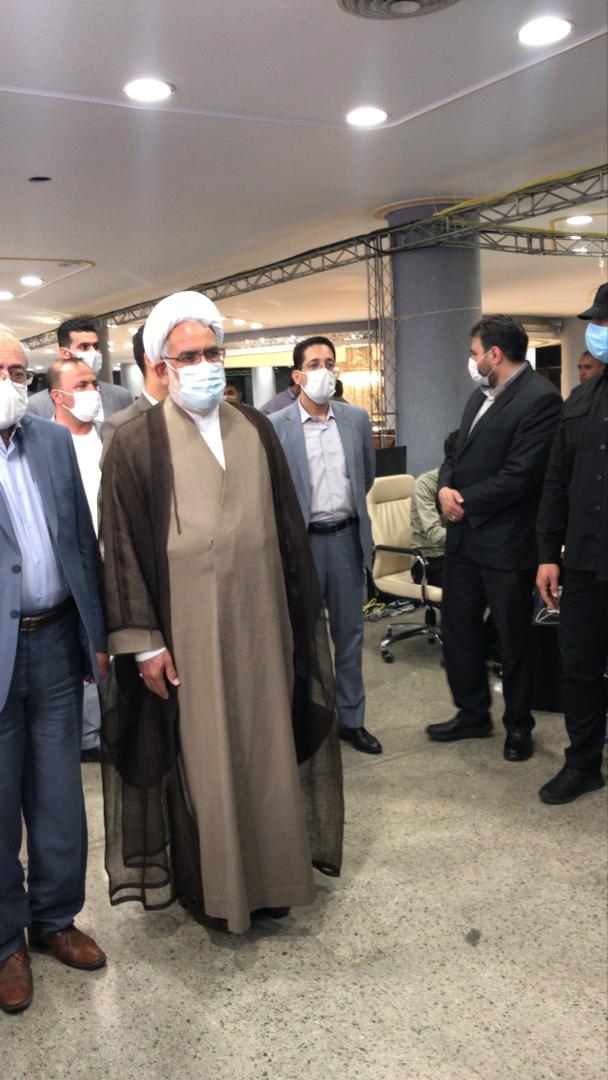 همراه داشتن شناسنامه، شماره ملی، ماسک و خودکار برای رأی دادن الزامی است/ کدام مسئولان تاکنون رأی داده&zwnj;اند؟؛ از خاتمی&zwnj;های چپ و راست تا فرماندهان عالی نظامی/ رضایی، رئیسی و همتی پس از شرکت در انتخابات چه گفتند؟/ کروبی هم در انتخابات شرکت کرد