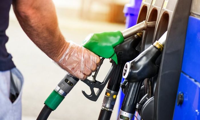                                                    جزئیات طرح افزایش قیمت بنزین در قشم و کیش                                       