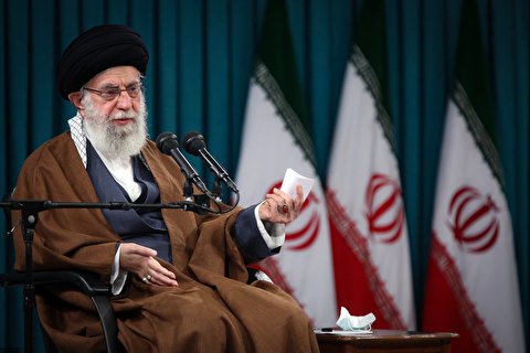 رهبر انقلاب: ایران الگوی جذاب برای ملت‌هاست