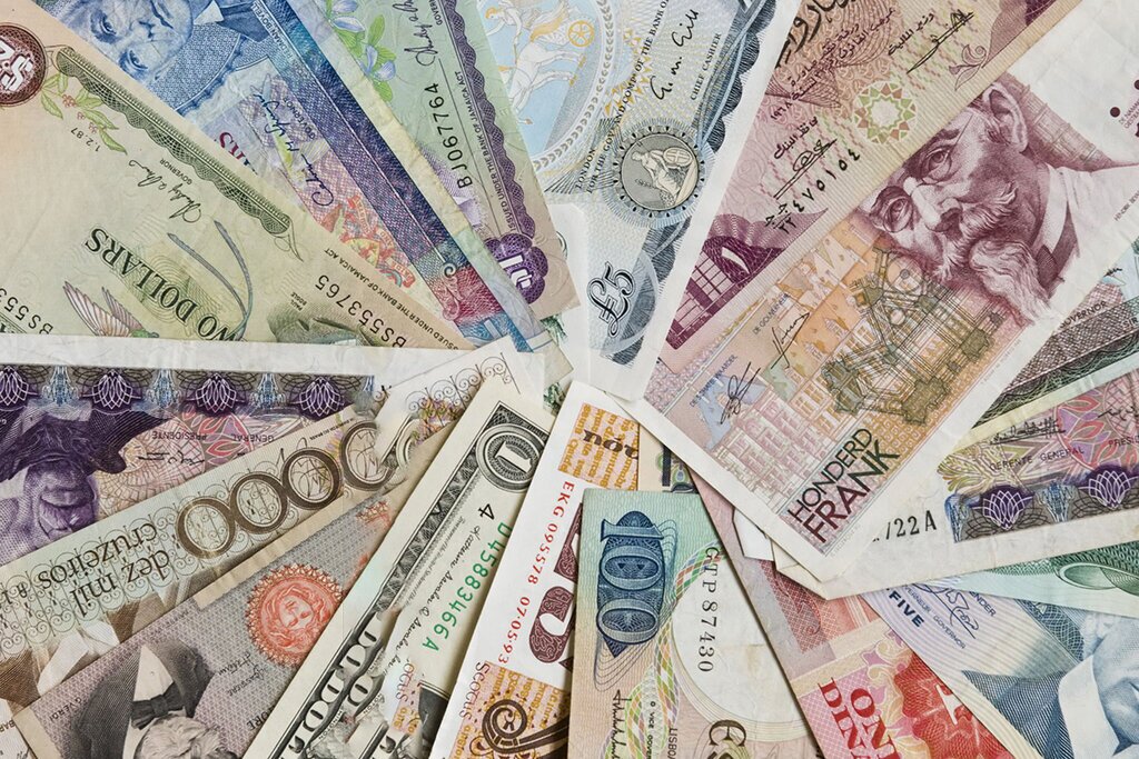 نرخ رسمی ۱۹ ارز افزایش یافت | ۶ بهمن ۱۴۰۱