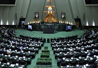 چه کسانی خواستار استیضاح وزیر بهداشت، درمان و آموزش پزشکی هستند؟