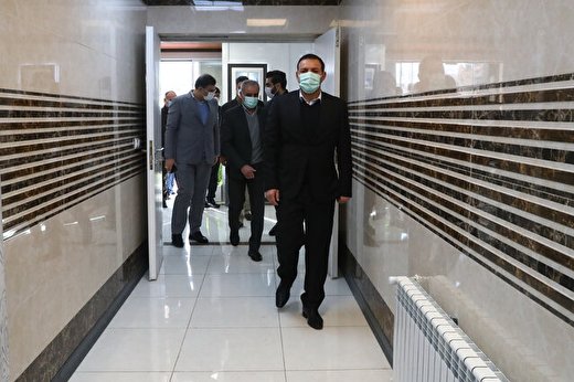 عزیزی خادم با حکم کمیته اخلاق دو سال محروم شد / رسمی