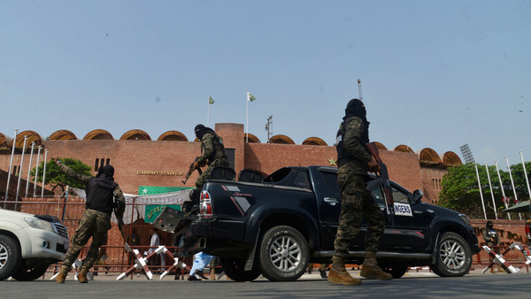 کشته شدن دو فرمانده طالبان در درگیری با ارتش پاکستان