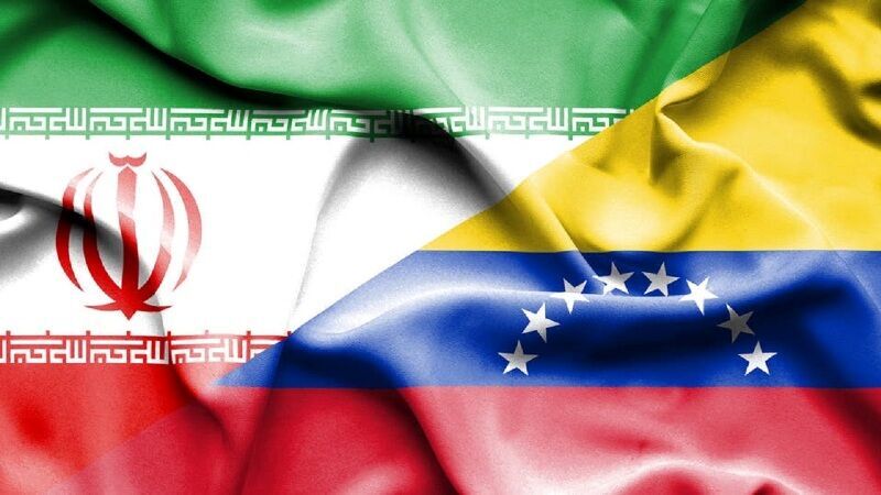 ایران و ونزوئلا سند جامع همکاری 20 ساله امضا کردند