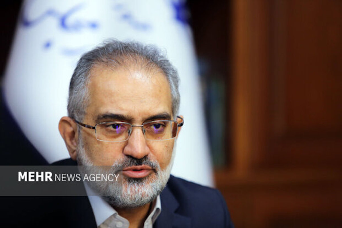 حسینی: رئیسی در انتخابات حرف دل مردم را زد