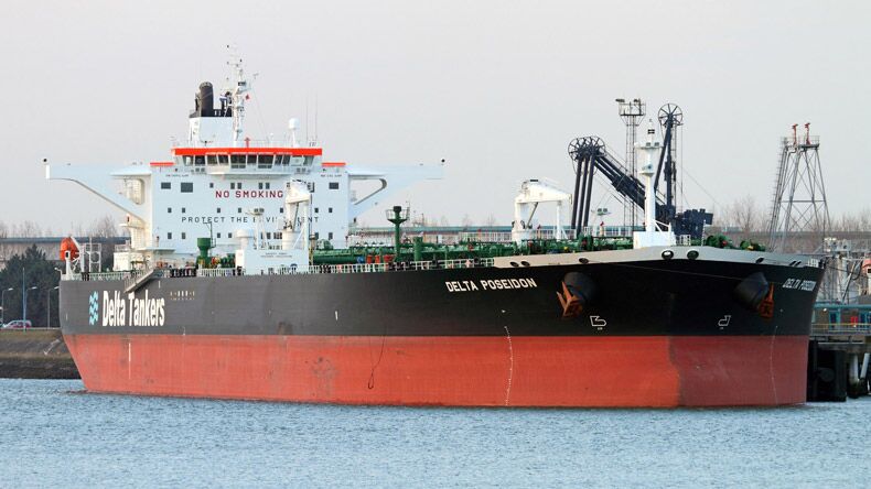 پاسخ فوری تنبیهی ایران؛ 2 کشتی یونانی توسط نیروهای نظامی ایران توقیف شدند