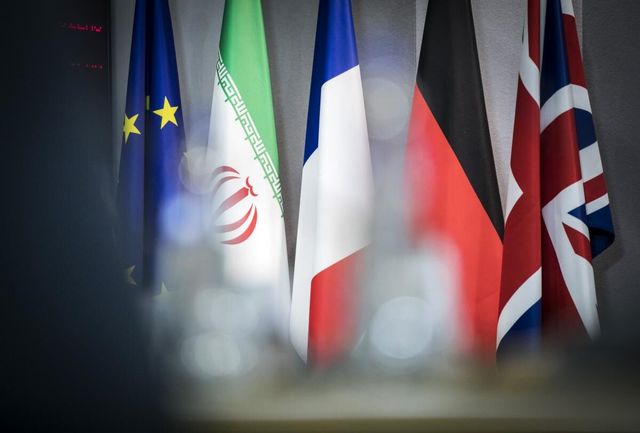 هیات مذاکره کننده ایرانی وارد وین شد