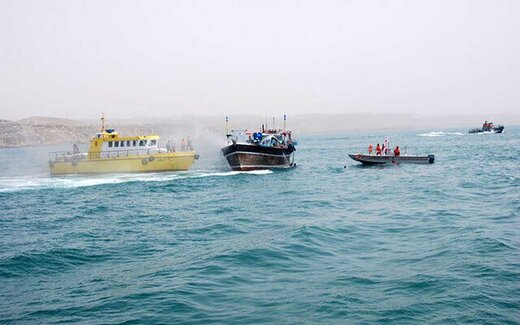 توقیف 6 شناور متخلف در آب‌های خلیج فارس