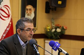 درمان آنفلوانزا اصلا آنتی بیوتیک نیاز ندارد/ از داروی اصلی درمان این بیماری زیاد داریم و ممکن است تاریخ انقضایش برسد/ نگران شیوع سویه جدید کرونا در اروپا هستیم