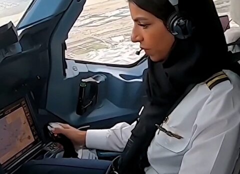 تسلط خلبان زن مسلمان در هدایت غول ایرباس