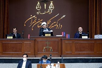 معرفی نامزد منافقین در انتخابات مجلس/ دو شباهت گروهک تروریستی منافقین و داعش/ ناگفته‌های فرزند شهید از تداوم تهدیدها بعد از شهادت پدرش/ هدایت تیم ترورِ امیر سپهبد علی صیاد شیرازی بر عهده چه کسی بود؟/ همکاری با منافقین در پوشش مترجم خبرگزاری در تهران