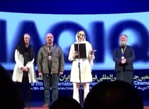 حرف‌های فیلمساز ایرانی پس از جایزه تحقیرآمیز