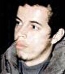 حسن با عصبانیت فریاد زد: خجالت نمی‌کشید؟